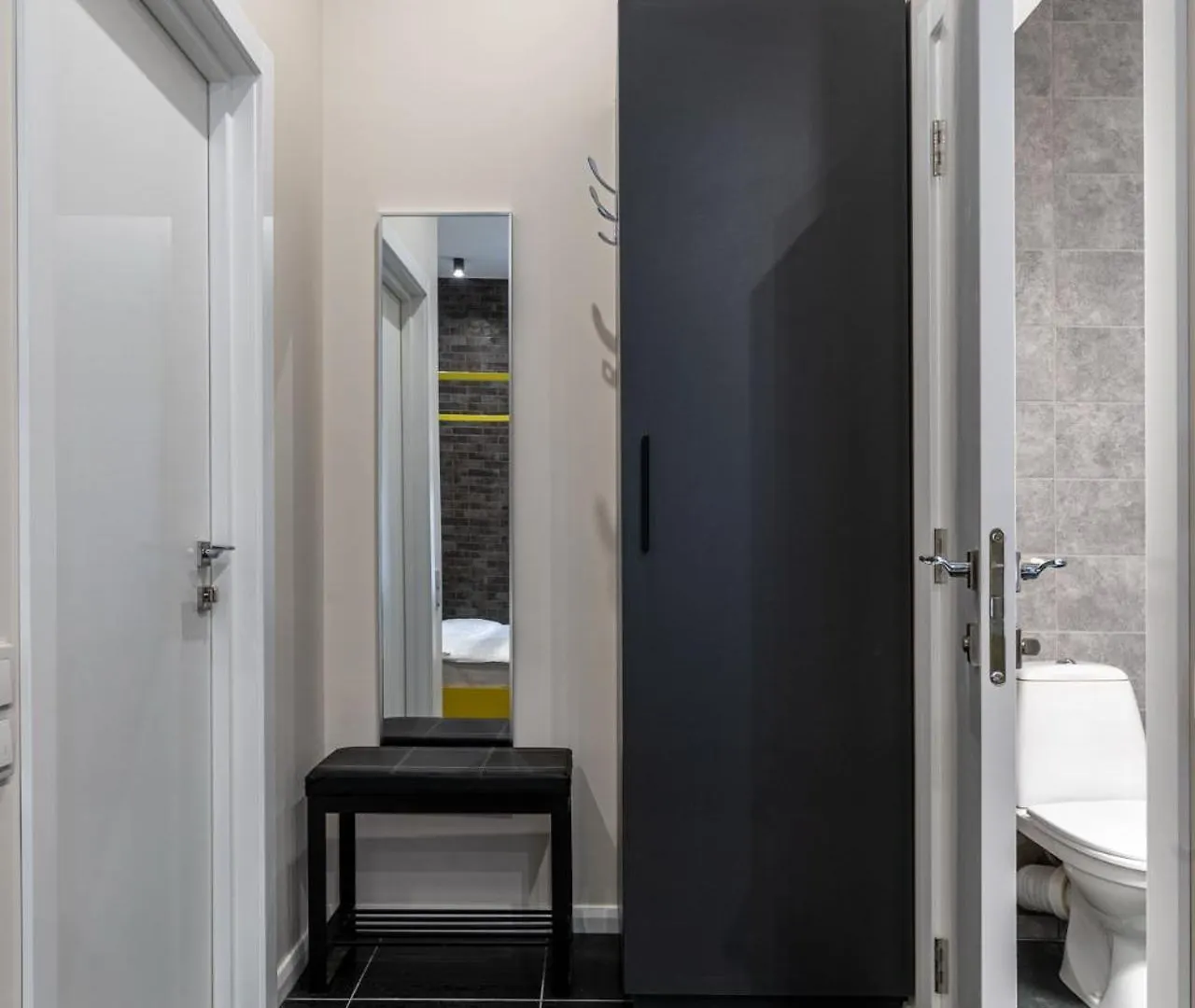Kiev Loft Style Studios On 1 Malopidvalna 0*,  Ucrania
